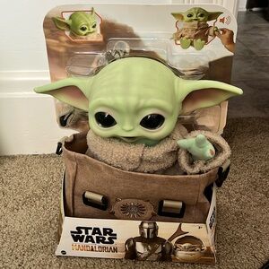 Star Wars Mandalorian The Child Large Plush, NWT